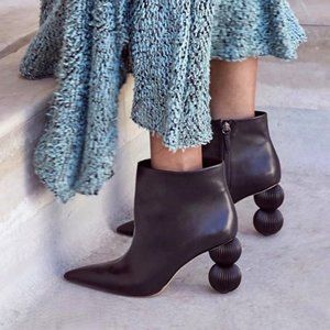 NWT Cult Gaia Cam Bauble-Heel Leather Ankle Boots BLACK SIZE 8